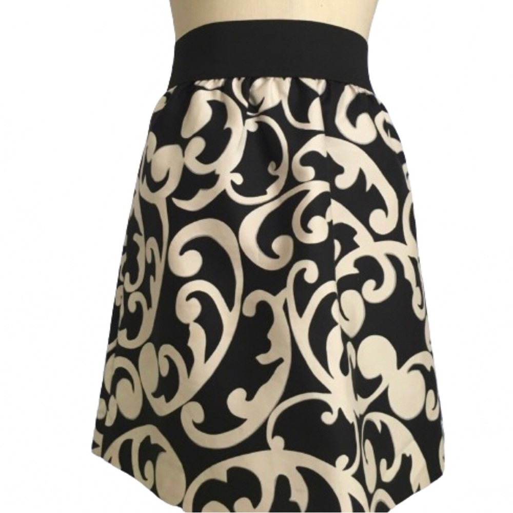 ANN TAYLOR LOFT SILK BLEND SKIRT • BLACK/CREAM SCROLL PATTERN • Sz 12
